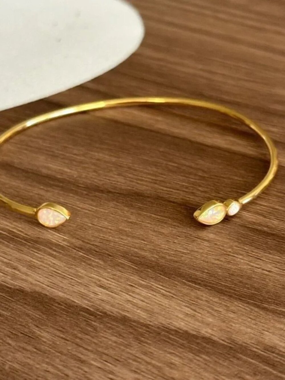 Stone bangle Q752 - Picture 3 of 5